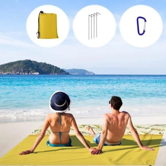 Big Beach Blanket for 1-4 adults Sandproof Waterproof 79"x79" - Picture 2 of 6